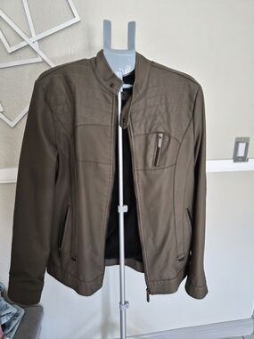 Men's Olive Green Bomber Jacket with Zip Pockets
